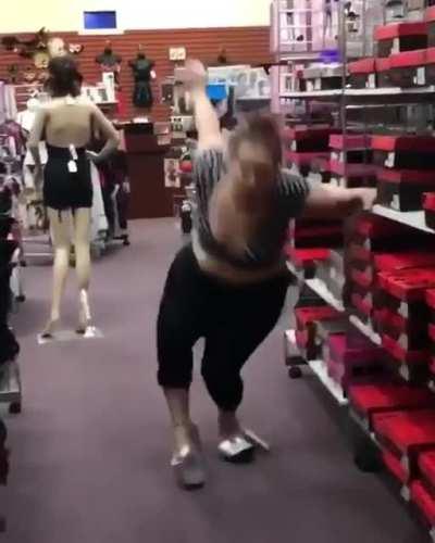 HMC while I walk on new heels