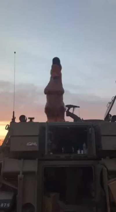 Artillery Corp gets bored