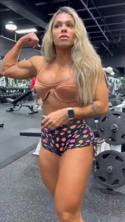 Fafa (fafafitness11)