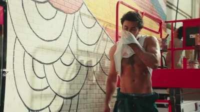 Remember this ad ?? Ranbir kapoor raising temperature👀