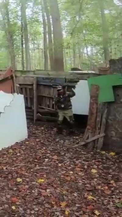 MaNy PeOpLe DiEd In ThE mAkInG oF tHiS vIdEo!!!