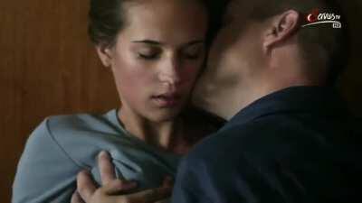 Alicia Vikander earning her next role