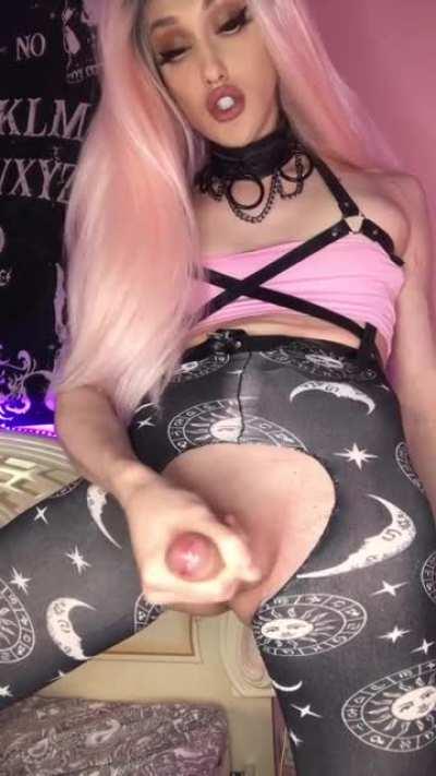 Can we cum together?