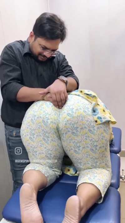 I need these type of soles in my life (peep her pussy got wet?)