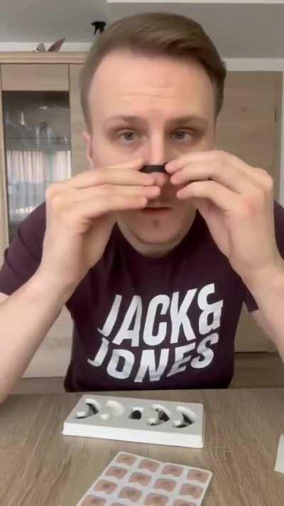 Doing cocaine on easy