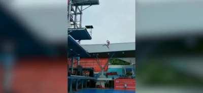 WCGW Diving that high