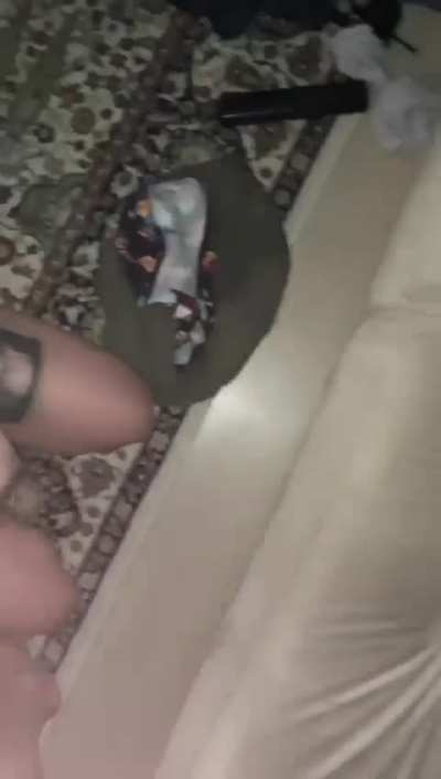türk dövmeli piercingli kız sakso