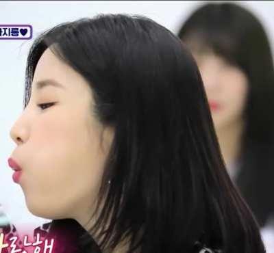 Apink - Chorong: Blowjob Robot