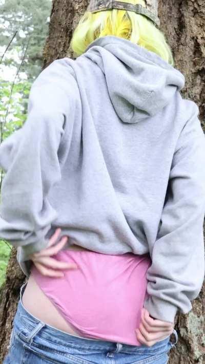 A post-wedgie picking