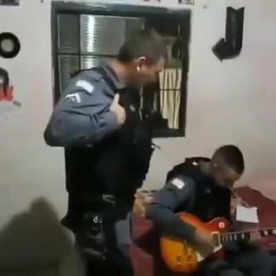 PM guitarrista fds '-'