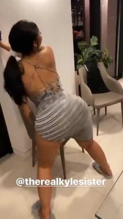 God damn shit so heavy 😩🤤