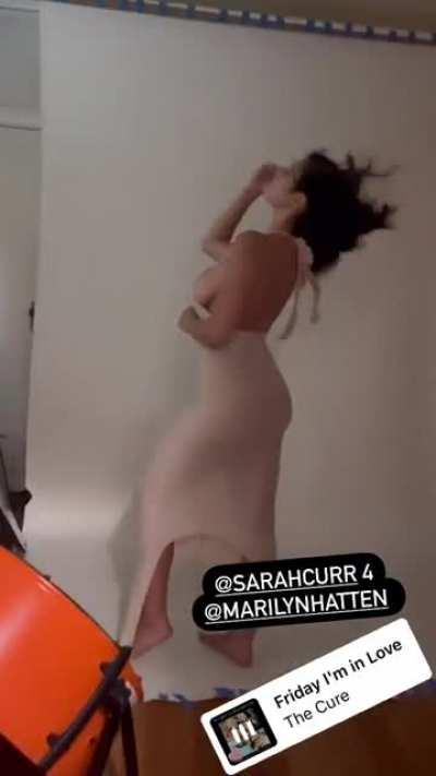 Sarah Curr [Free Friday]