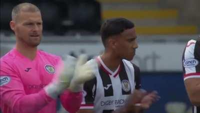 Genius Celtic fans sing 