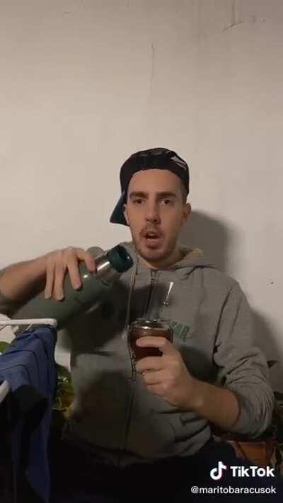 how to serve an argentinian mate