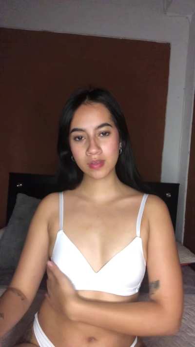 What I lack in boob size I make up for with personality!