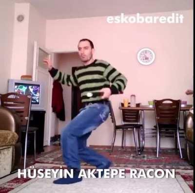 Slugger Majima be like