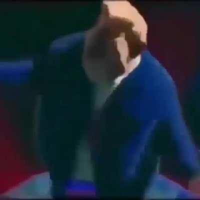 got dayum he got the suit AND tie