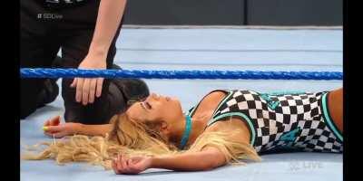 Completely incouncious. I love you in that position Mella 🤤🤤