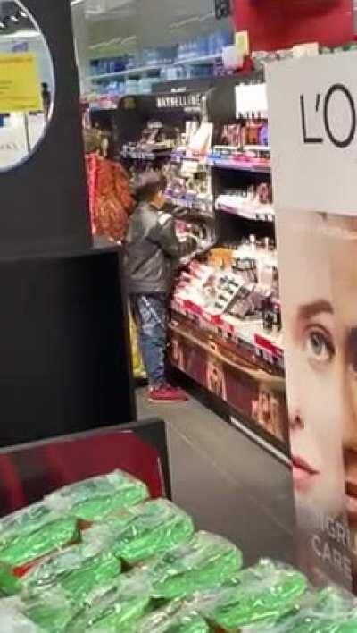 Backup în caz că-l șterg cuntderatorii