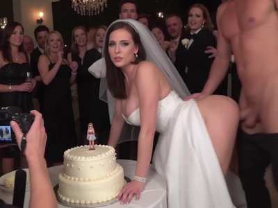 She&rsquo;s screaming a blissful yes!