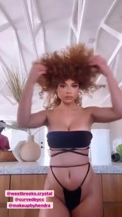 She Is🔥🔥 (on loop)