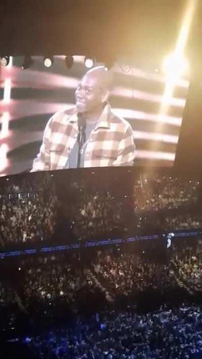 Dave Chappelle apologizes at Rock and Rock Hall of Fame ... NOT