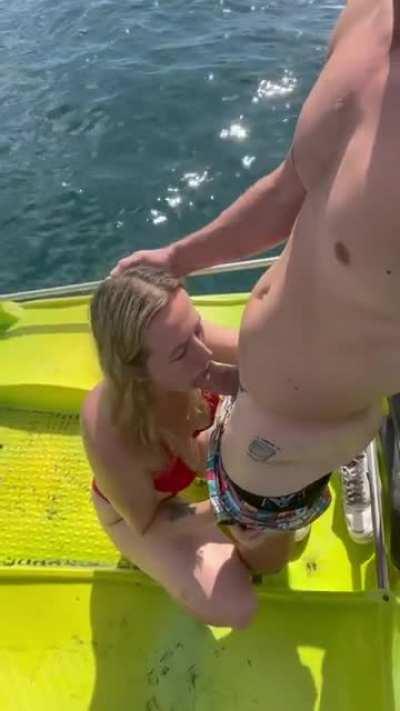 Sucking dick in the middle of the ocean
