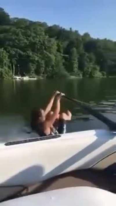 Hey everybody! Check out this water ninja!