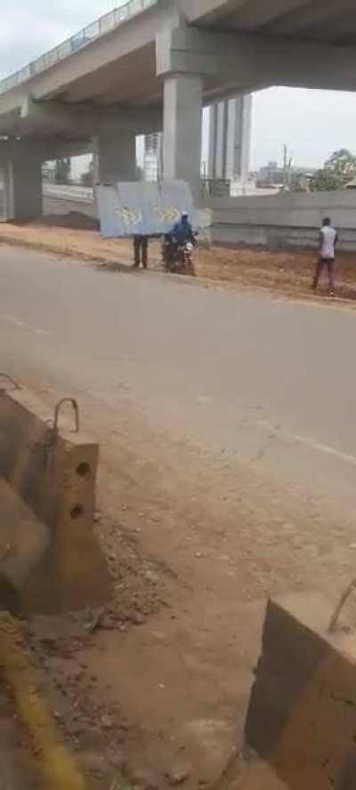 They should organise a giveaway for these road contraction barriers. The catch would be you have to physically carry the thing. But this is more entertaining 😂