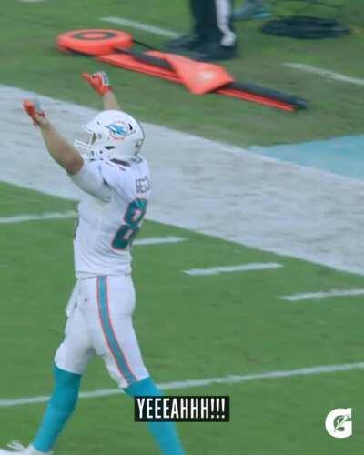 [Video] We all need a hype man like Mike, who was mic'd up for Durham Smythe's first career TD yesterday.