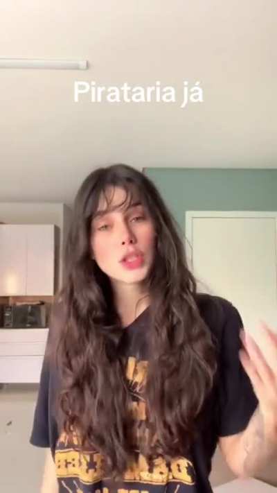 Ajudem ela por favor! Indiquem 👇🏼