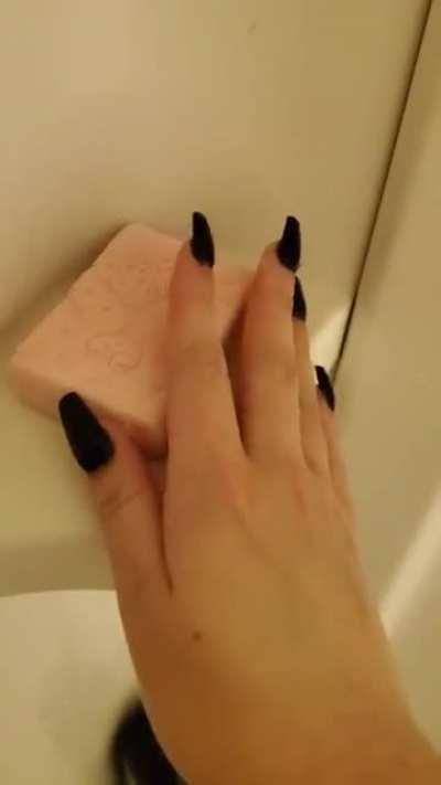 This soap ledge is a crime against humanity