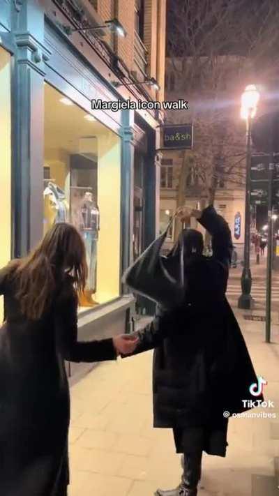 MCs think it’s ok to block the sidewalk to immulate a models walk