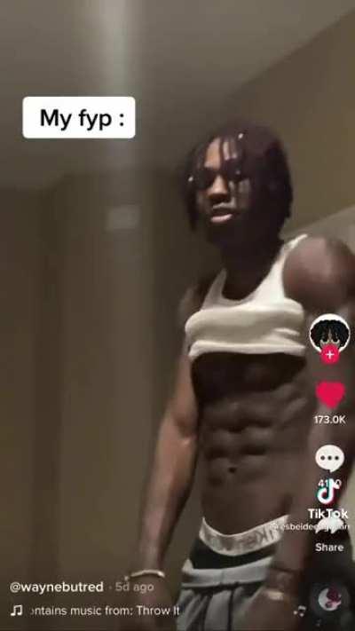 Beautiful👸🏼& Of Course Her Type Are Black Guys🤴🏿