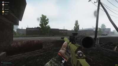 My friend's introduction to Tarkov. aka Tarkov in a nutshell