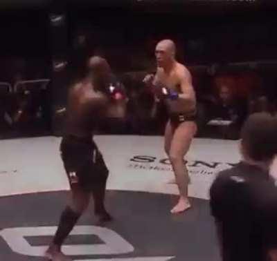 To use a wrestling move in mma