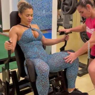 It would be impossible to workout with her in the gym