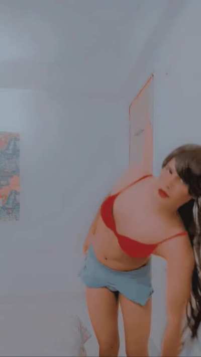Pov: we're sharing rooms in a shady hotel, and you see me changing in front of you.