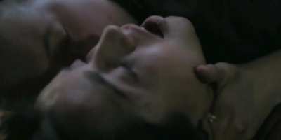 Hot scene with Bella Ramsey