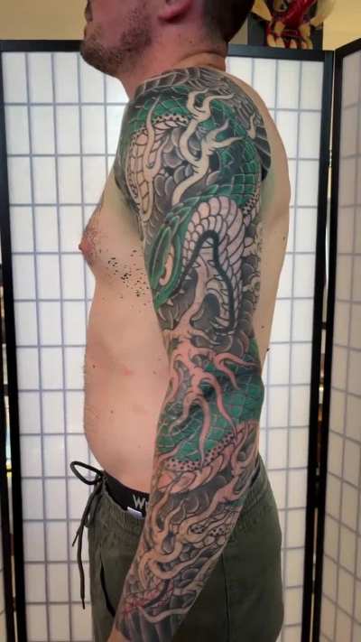 Cover up in progess. IG: @jchalarca, info@josechalarcatattoos.com private studio NYC (Bowery) - Hidson Valley Tattoo Co