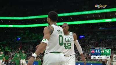 [Highlight] Jayson Tatum on fire as he gets the block on one end, then splashes the triple on the other and blows a kiss to the crowd
