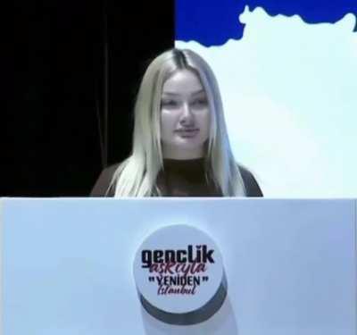 AK Gençlik’ten Erdoğan’a: Sizin biz gençlere olan bu sevginiz şaka mı?