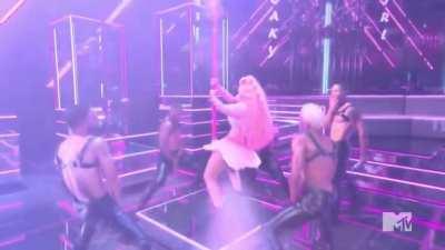 VMAs ALL JUICY MOMENTS