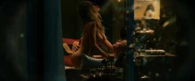 Sydney Sweeney - The Voyeurs