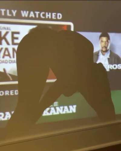 She posted this on her new ig y’all think this her👀😩