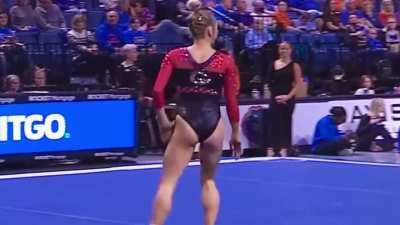 Georgia’s Nicole King ❤️🖤🤍🤸‍♀️