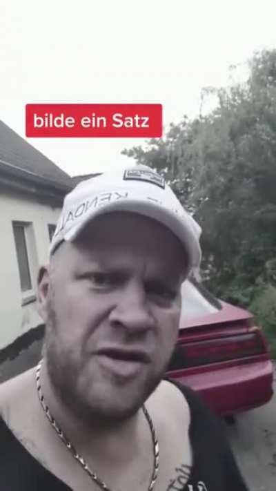 😄 😄 😄 Verstehst? Weil Genetiv und Dativ eigentlich Fälle sind! 🤣🤣Kennt die dumme verweichlichte Jugend eh nicht mehr! 😠😠😠Ein Bier darauf! 🍺🍻🤪 LG Harald