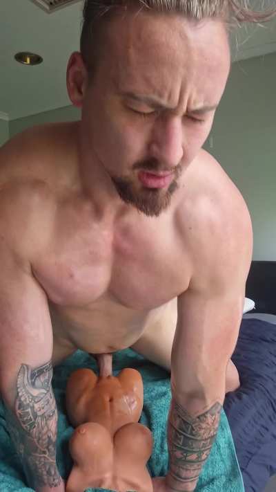 POV: an Aussie guy holds you down and pumps you until he paints you with his love