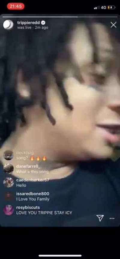 Trippie listening playboi carti - molly