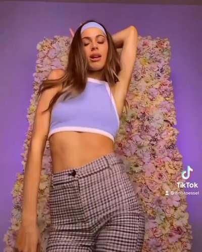 Culito de Tini 🍑🔥(Muchas flechitas y le hago compilado)